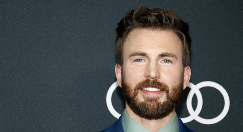 Apa lett Amerika kapitány, meseszép nő szülte meg Chris Evans kislányát