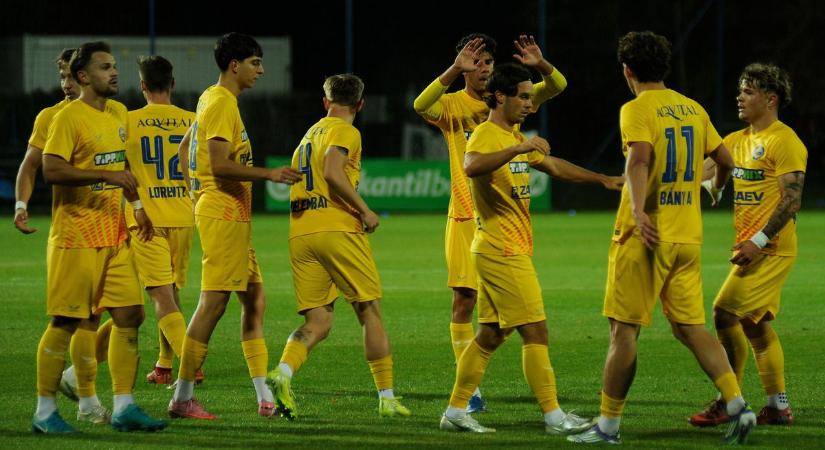 Túlórára kényszerült, de továbbjutott az Aqvital FC Csákvár