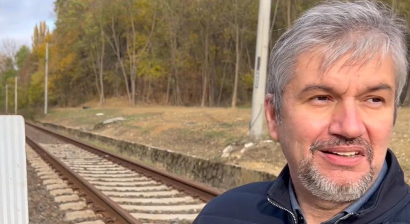 Hadházy a veszprémi lezárt vasútvonalról: Kiderült, hogy nem félbehagyták, hanem el sem kezdték
