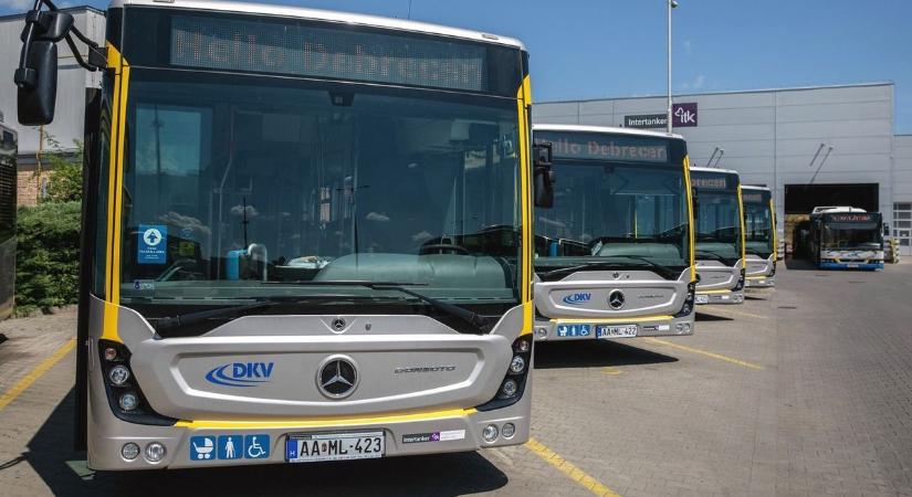 Ideiglenesen lezárnak egy buszmegállót Debrecenben – több járat is érintett