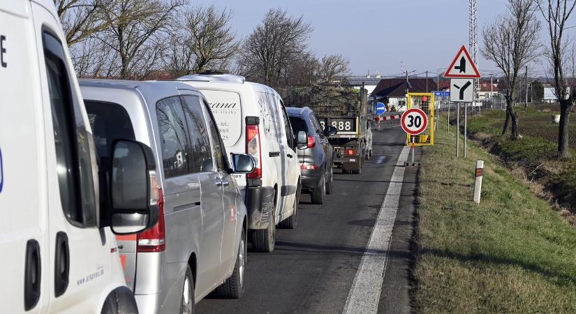 Nagy forgalomra kell számítani az autópályákon, főleg pénteken