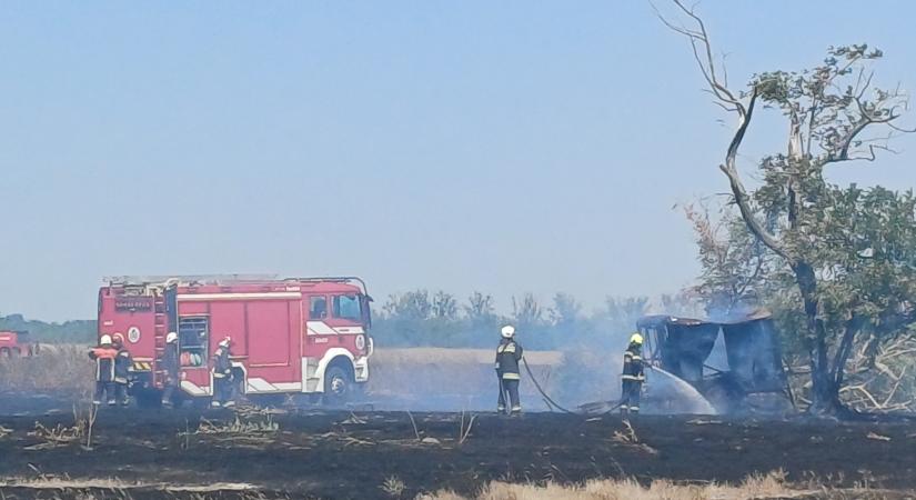Tűz volt a Csomorkányi Templomrom közelében