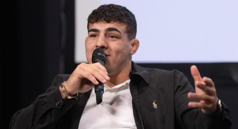 Ilyen még nem volt: Losonczi Dávid 15 millió forintot adományozott templomfelújításra