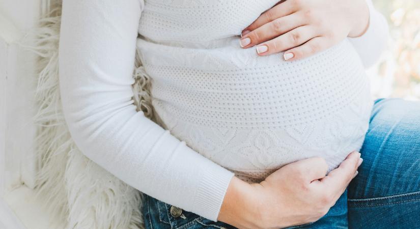 2015 óta folyamatosan terhes, mindenki ezt kérdezi az anyukától