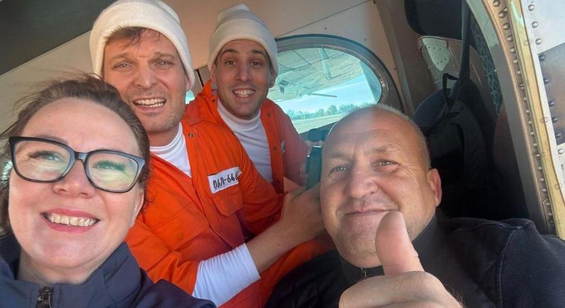 Balázsék hoppon maradtak – a szökevények szó szerint kereket oldottak… a levegőben!