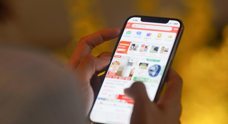 Magyarok millióit érintő változások zajlanak a boltokban