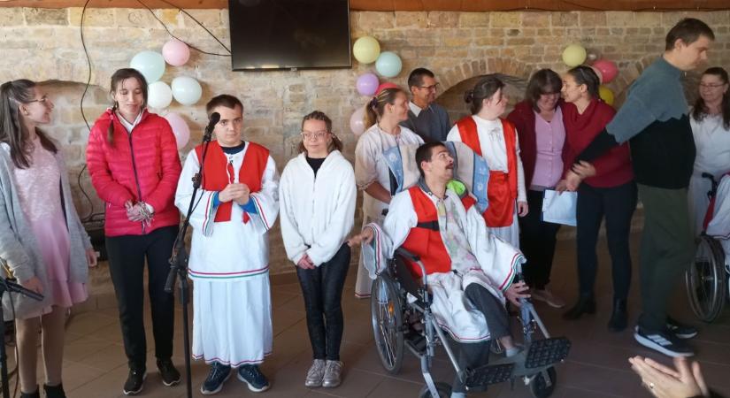 „Egy apa álma, ami közösséggé lett” – Öt éve működik a Csodás Jövő Egyesület