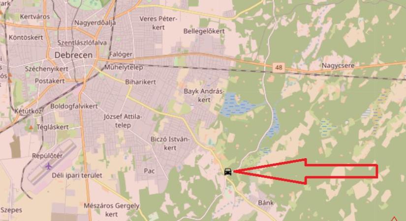 Autók ütköztek Debrecen közelében