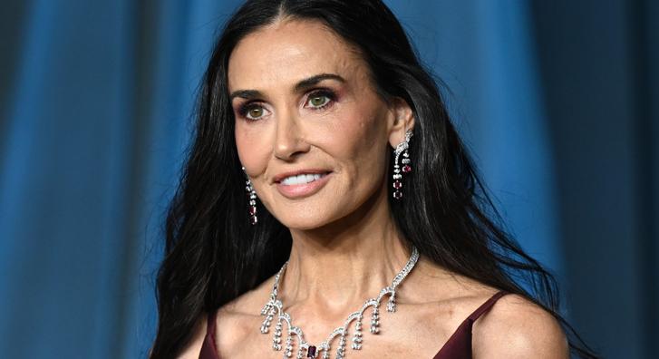 Demi Moore bevallotta, megcsalta férjét az esküvő előtti éjszakán