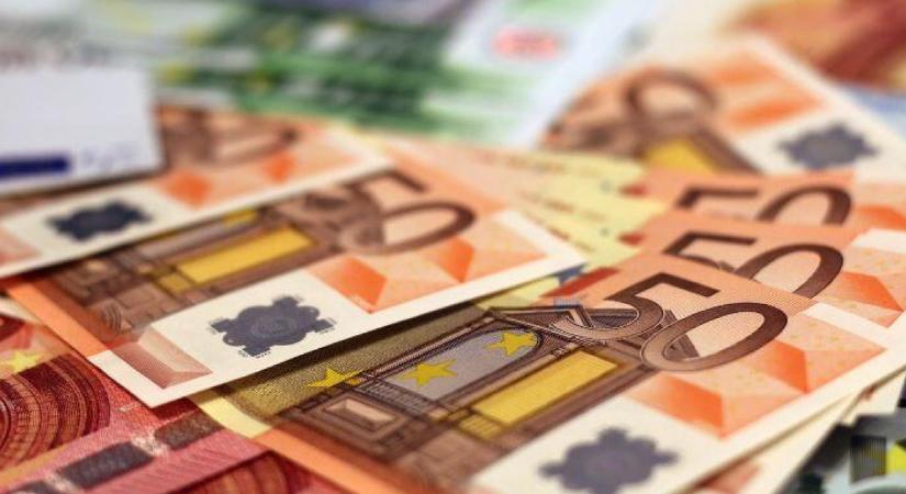 Öröm nézni a forintot