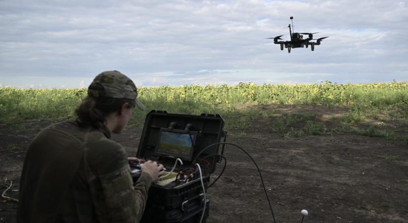 Vezérkar: Az ukrán erők csapást mértek két orosz olajfinomítóra és egy gázfeldolgozóra