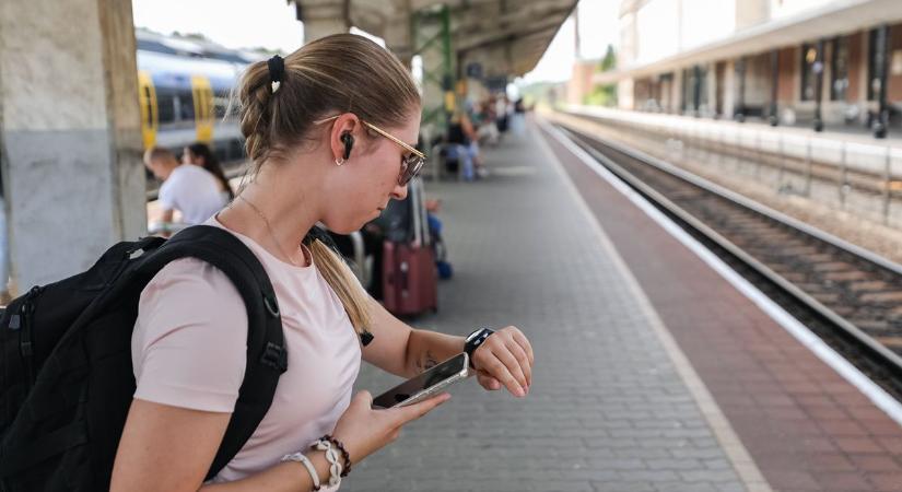 Változik a buszok és a vonatok menetrendje Győr-Moson-Sopronban a hétvégén