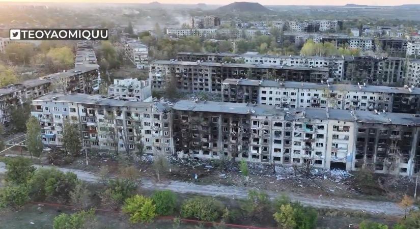 Durvul a csata Pokrovszknál és Kupjanszknál. Teljes bekerítés nincs, de szűkül a zsák szája