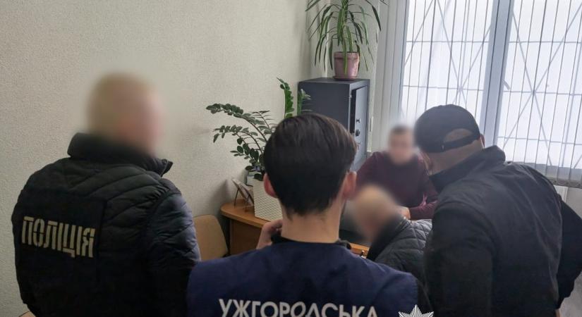 Katonáknak hoztak be autót, majd civileknek adták el Kárpátalján