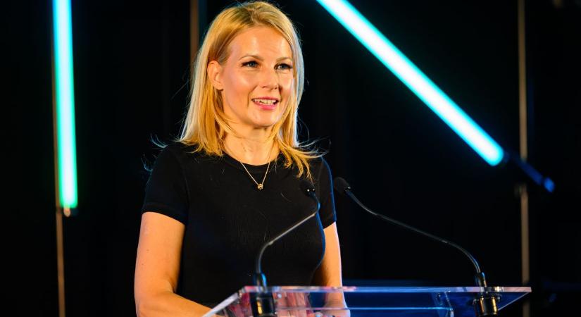 A Pro Filii Alapítvány 55 milliós adománnyal támogatta a daganatos gyermekek gyógyulását