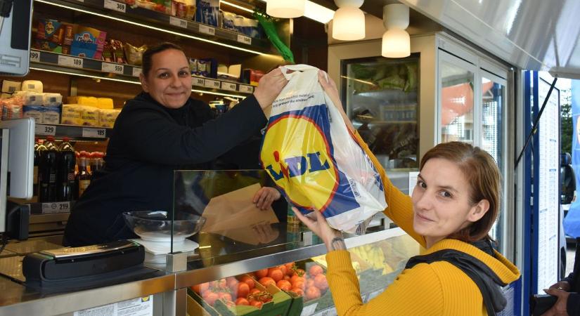 Ezen a zalai településen elmaradt a Lidl mozgóbolt sikere – mi lehetett a baj? (galéria, videó)