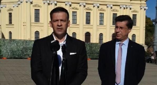 Megnevezte a Jobbik, hogy kit indít jövőre Kósa Lajos és Széles Diána körzetében