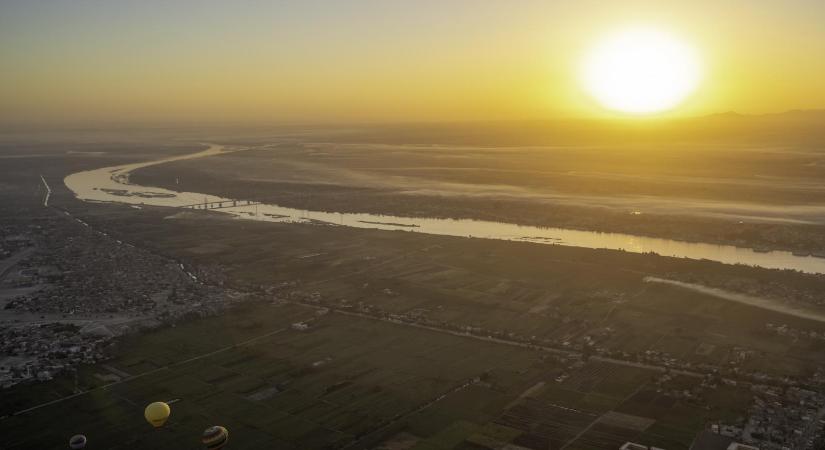 16 magyar is utazott annak a turistahajónak a fedélzetén, amely balesetet szenvedett a Níluson