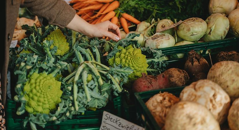 Az élelmiszer-utalványok több mint felét beváltották a nyugdíjasok