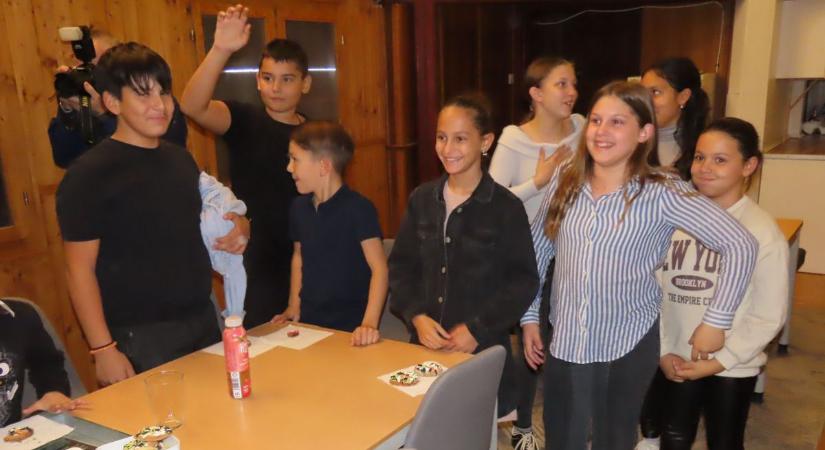 A kerítés nálunk sincs kolbászból: kell a Tanoda, kell a felzárkóztatás, az állam 13,3 milliárd forintot ad - fotók, videó