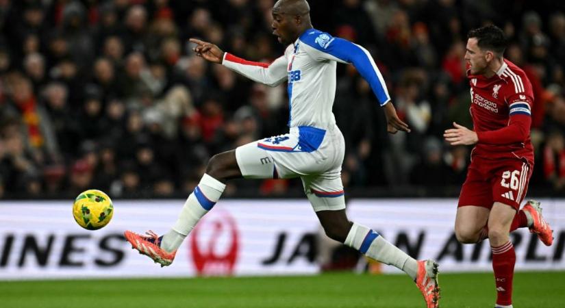 Szinte a teljes kezdőcsapatát kicserélte, nagy verést kapott a Liverpool