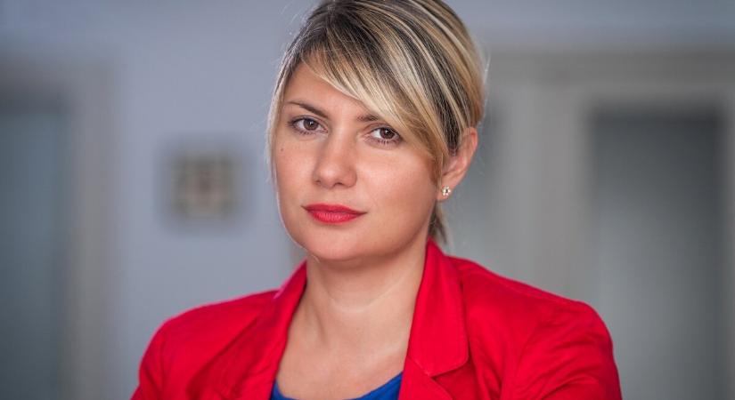 Hidakat épít a közösségek között – Kiss Nóra a női ügyeket és a kultúrát közös nyelvre fordítja