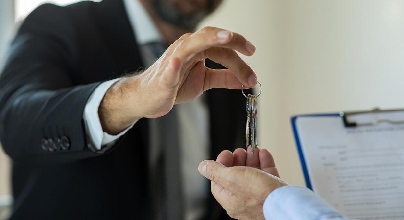 Még tart az őrület a lakáspiacon, egyelőre nem látni, hol a vége