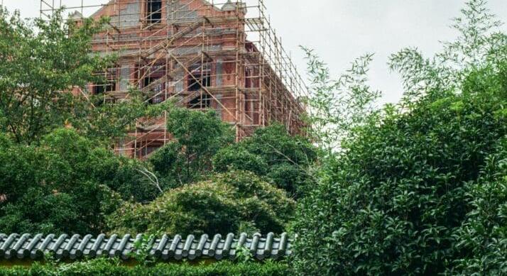 Felújítandó lakás a jövő befektetése – Új korszak kezdődik az ingatlanpiacon