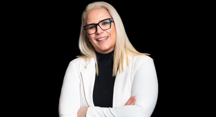 Egy telefonhívás, ami új pályára állította Risztov Évát: ez volt Bochkor Gábor tanácsa az úszónőnek