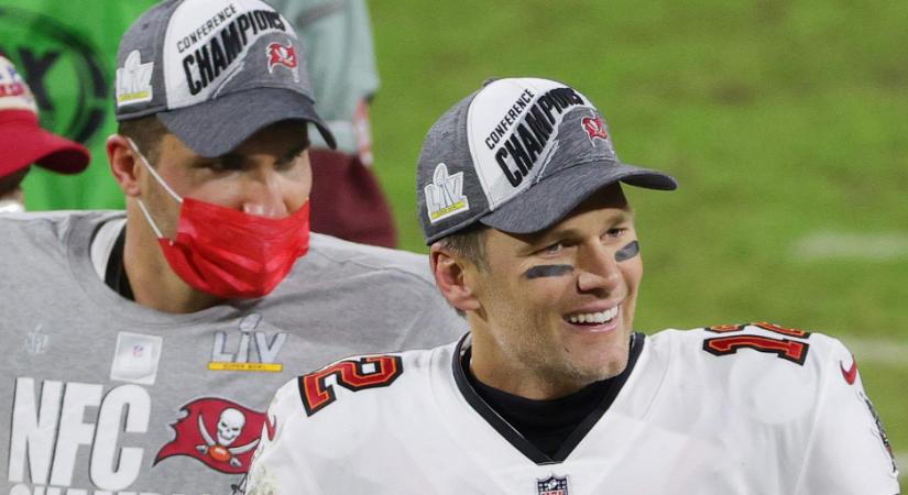 Brady és régi barátja a kifutópályán ünnepelte az újabb Super Bowlba jutást - videó