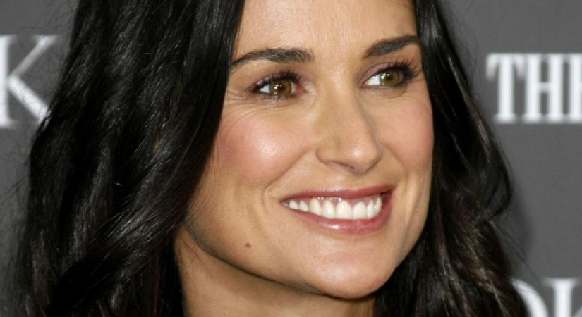 Demi Moore az esküvő előtti éjszakán csalta meg a férjét