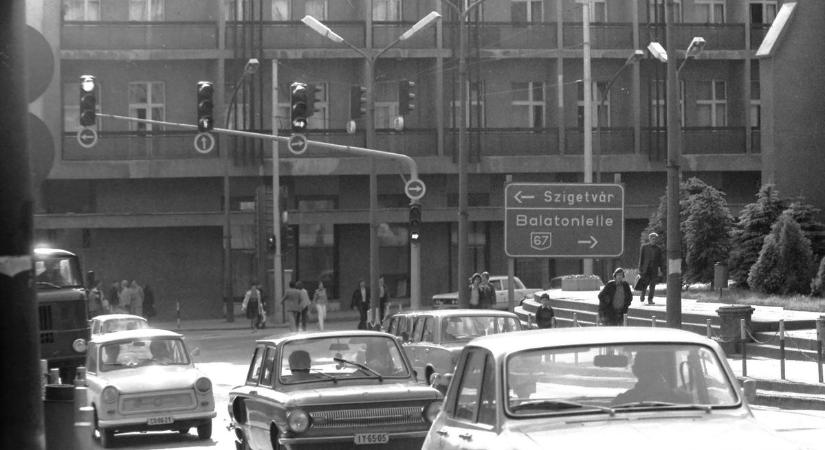 Hatezerért B-jogsi, igaz a sebességváltó néha a kezünkben maradt