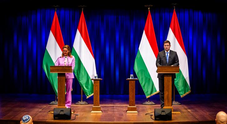 A héten kézbesítik a nemzeti konzultáció íveit