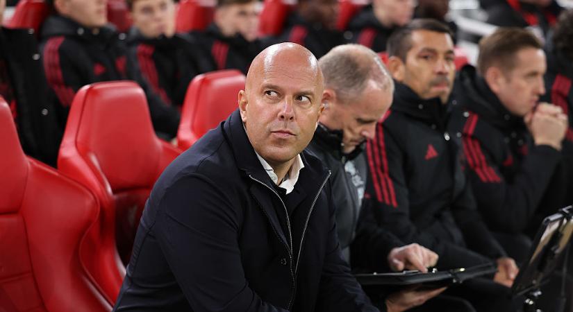 Arne Slot: „nincs jó kifogás arra, hogy miért vesztettünk el hétből hat meccset…”