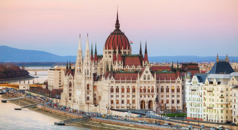 Gulyás Gergely: marad és bővül az árrésstop, ezeket az élelmiszereket is beleveszik