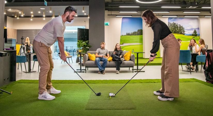 Profi magyar bajnoki címet nyert a Széchenyi Egyetem partnerségében versenyző golfozó