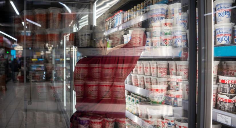 Hatalmas bejelentést tett a kormány: rengeteg új termékekkel bővül az árrésstop – ezúttal a zöldségek és gyümölcsök sem maradtak ki