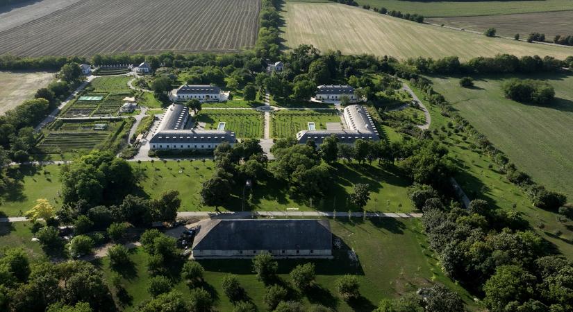 Kezdeményezte Hatvanpuszta műemléki védettségének eltörlését Hadházy Ákos