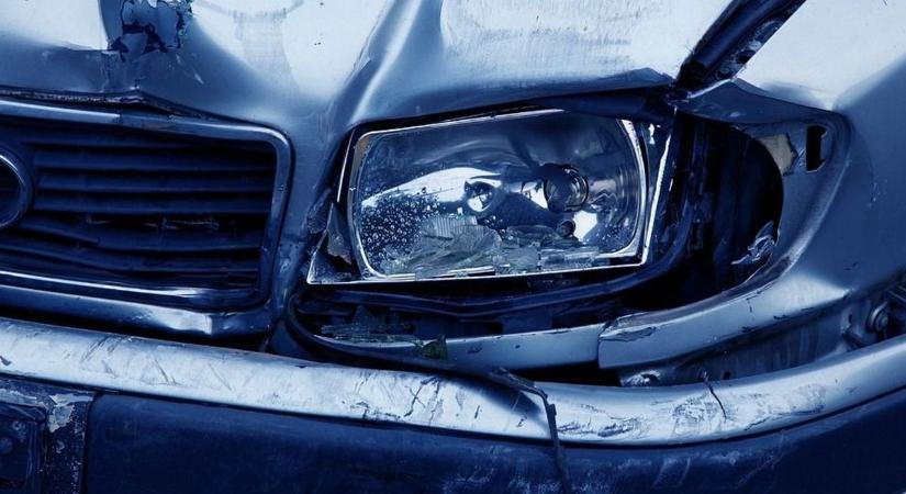 Tömegkarambol Székesfehérvár közelében