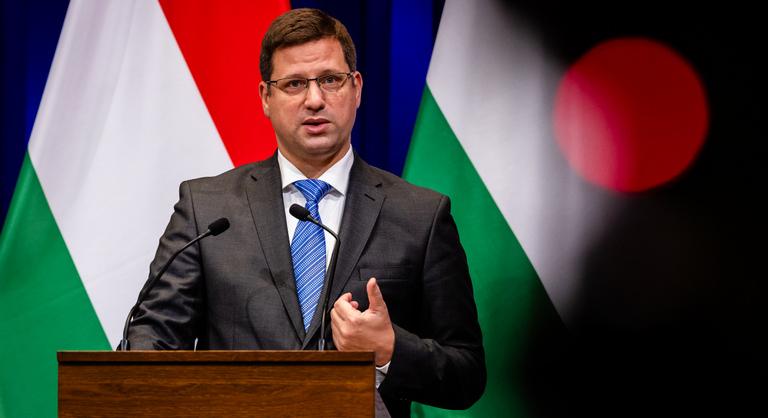 Záporoztak a bejelentések, Orbán Viktor megfejelte az eddigi ajánlatát