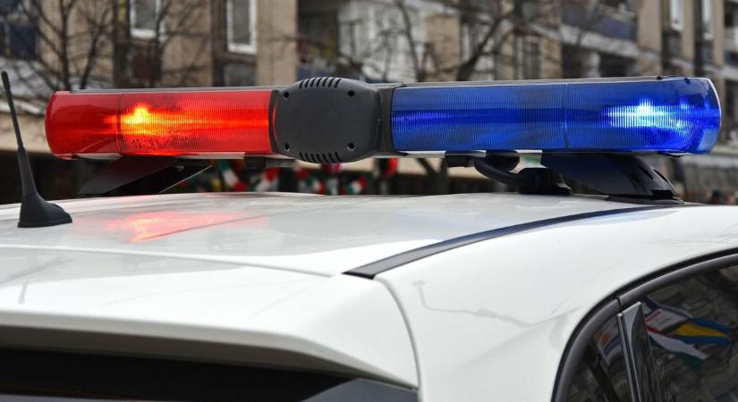 Dráma a tatabányai tízemeletes tetején: fiatal akart a mélybe ugrani