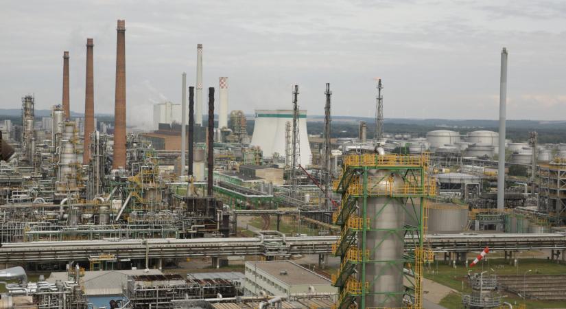 Visszafelé sül el Putyin energiafegyvere – szakértői kommentár a Telegraphban