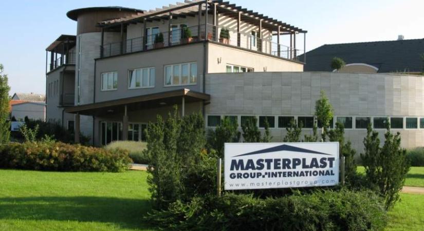 Növekvő árbevétel mellett veszteséggel zárta a harmadik negyedévet a Masterplast