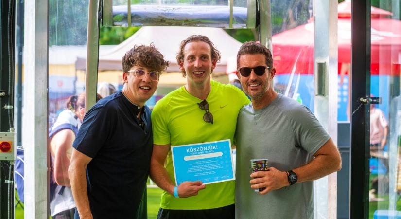 Hírességek és sportolók állnak padel pályára a gyógyíthatatlan beteg gyerekekért