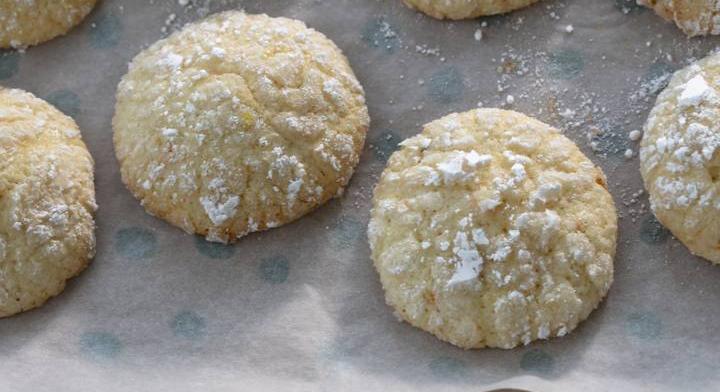 Üde, citromos pöfetegkeksz házilag: illatos teasütemény