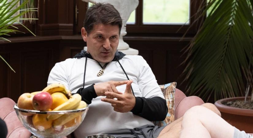 Hajdú Péter a sorkatonaságról: „A fiataljaink ne hadonásszanak fegyverrel”