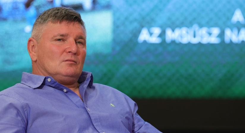 Bevallotta a válogatott focista, pálinkával lepte meg az edző a Honvéd legendáit