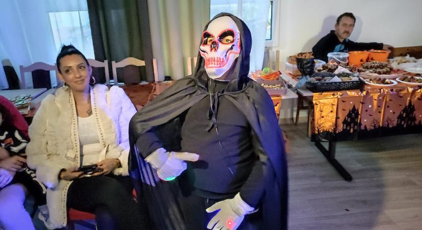 Halloween bulit rendezett a Cigány Nemzetiségi Önkormányzat
