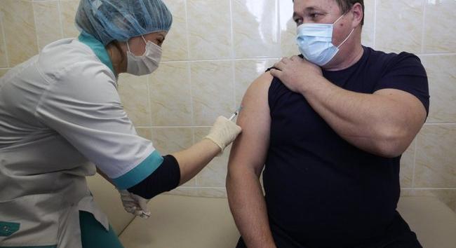 Koronavírus: mellékhatások nélkül működik az orosz vakcina