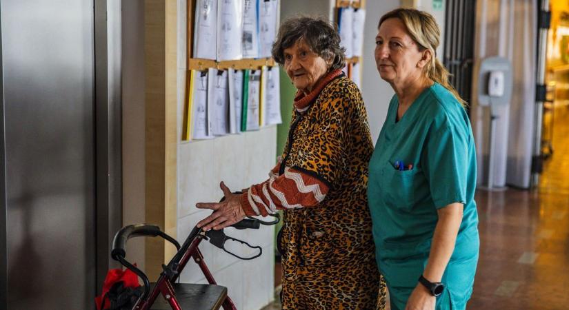 Gulyás Gergely: A szociális ágazatban jövőre 15 százalékos béremelés lesz, a nevelőszülőkre fordított forrásokat megduplázzák